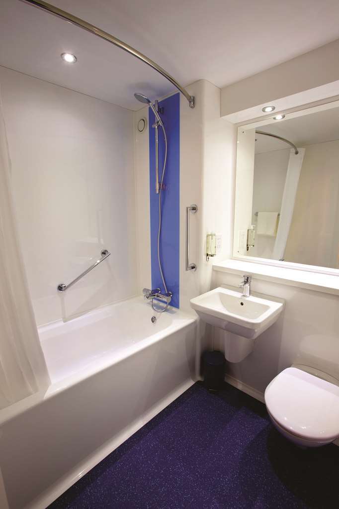 Travelodge Dundee Strathmore Avenue Ruang foto